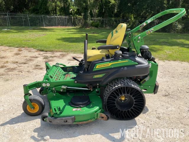 Image of John Deere Z950M equipment image 1