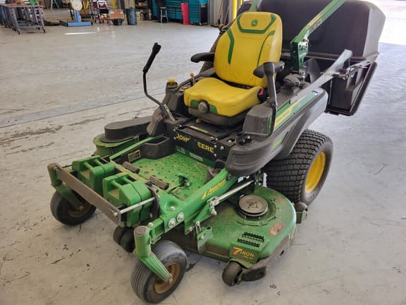 Image of John Deere Z950R equipment image 1