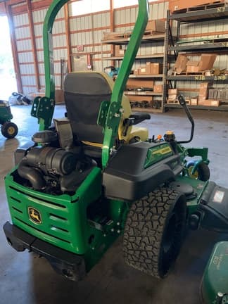 Image of John Deere Z950R equipment image 4