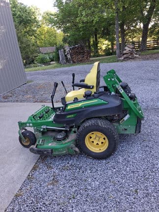 Image of John Deere Z950R equipment image 3