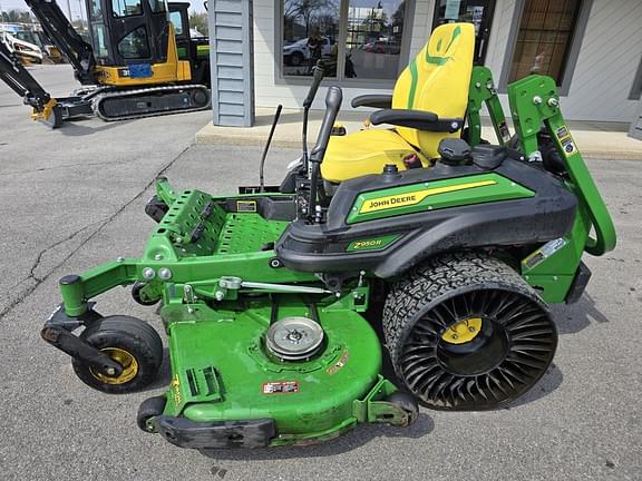 Image of John Deere Z950R equipment image 3