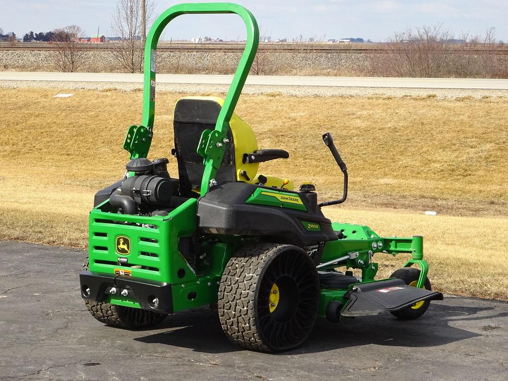 Image of John Deere Z950R Image 1