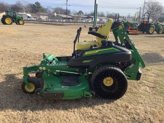 Image of John Deere Z950R equipment image 2