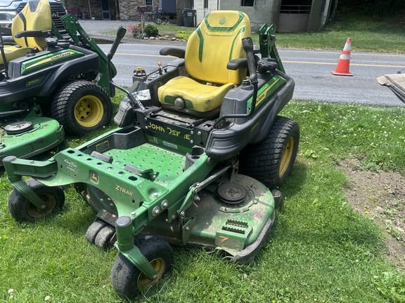 2023 John Deere Z950R Equipment Image0