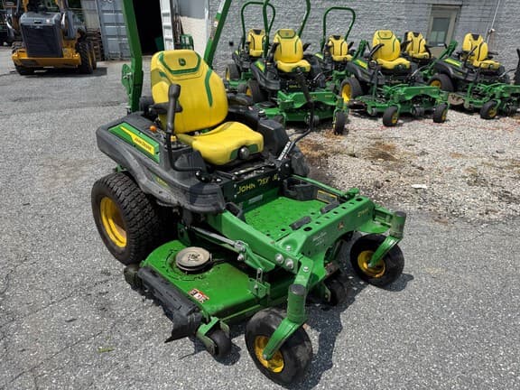 Image of John Deere Z950R equipment image 1
