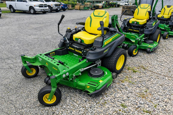 2023 John Deere Z950R Equipment Image0