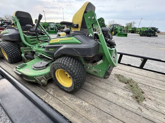 Image of John Deere Z950R equipment image 1