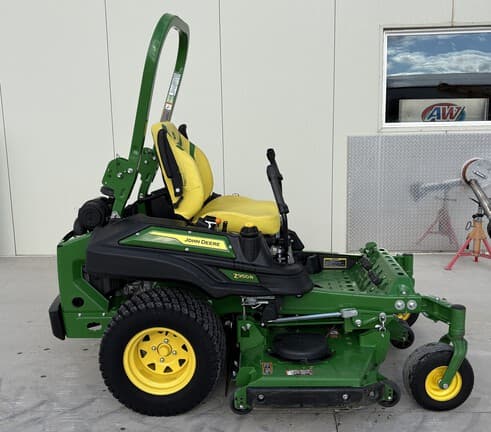 Image of John Deere Z950R equipment image 1