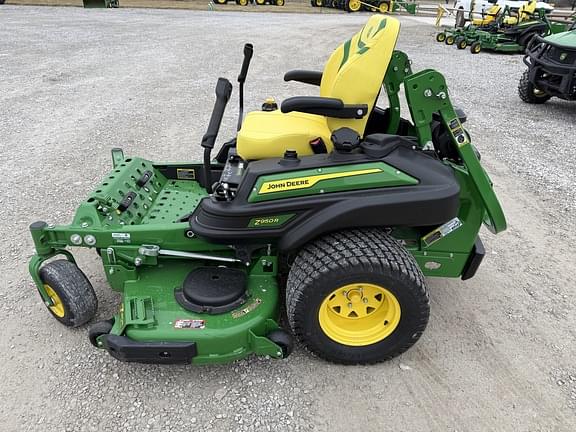 Image of John Deere Z950R equipment image 2