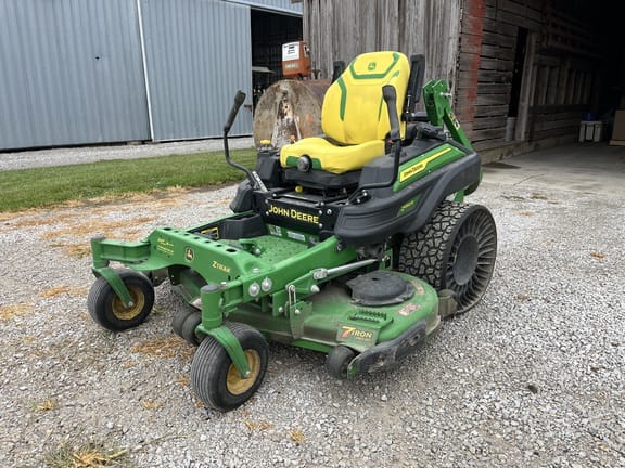2023 John Deere Z950R Equipment Image0