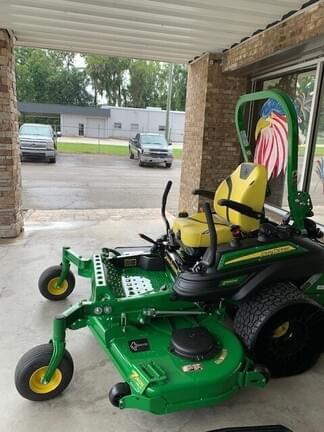 Image of John Deere Z960M equipment image 1