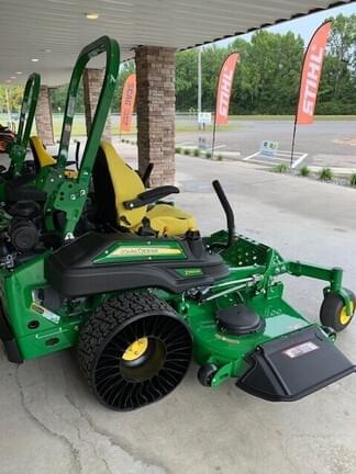 Image of John Deere Z960M equipment image 2