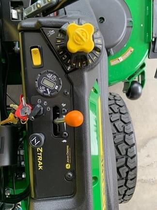 Image of John Deere Z960M equipment image 4
