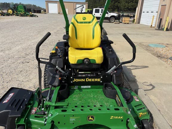 Image of John Deere Z960M equipment image 1