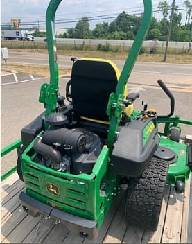 Image of John Deere Z960M equipment image 1