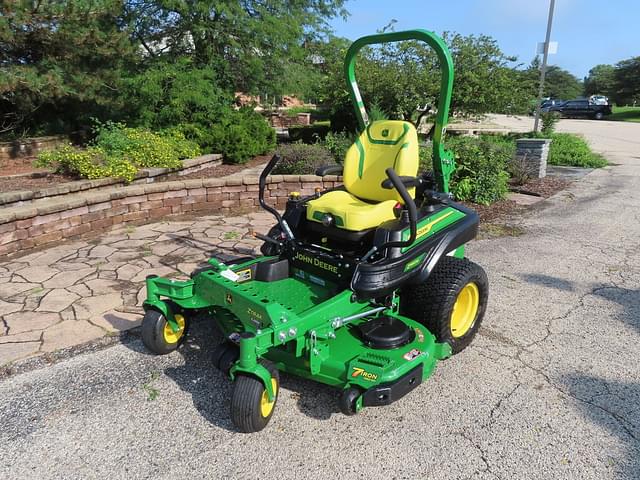 Image of John Deere Z960M equipment image 1