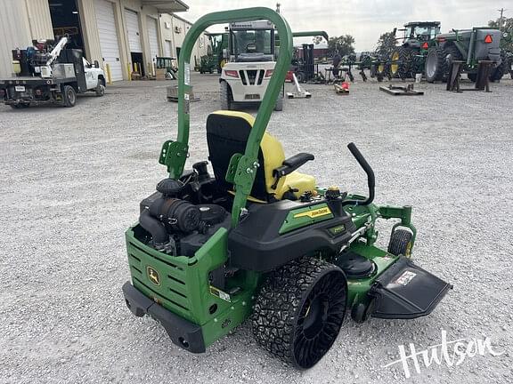 Image of John Deere Z960M equipment image 4