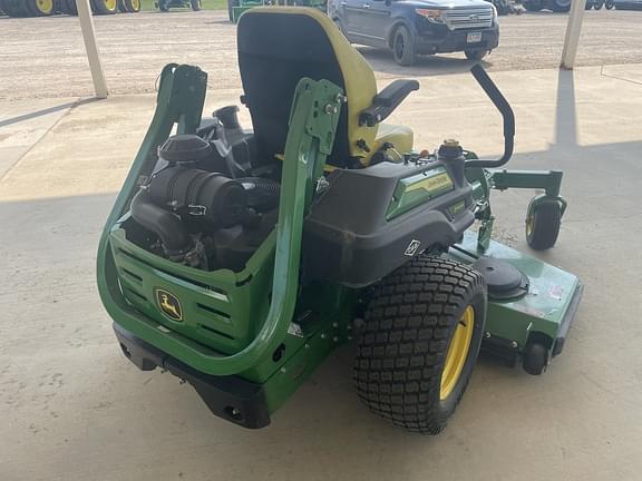 Image of John Deere Z960M equipment image 4