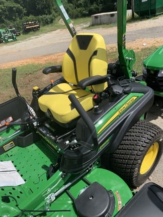 Image of John Deere Z960M equipment image 2