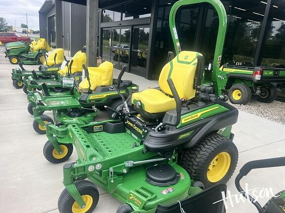Image of John Deere Z960M equipment image 4
