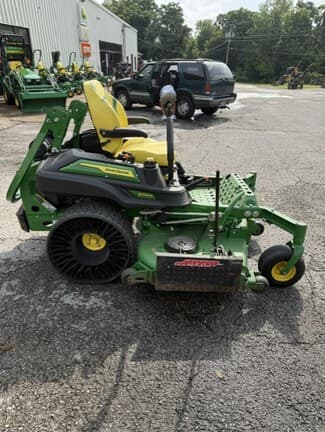 Image of John Deere Z960M equipment image 3