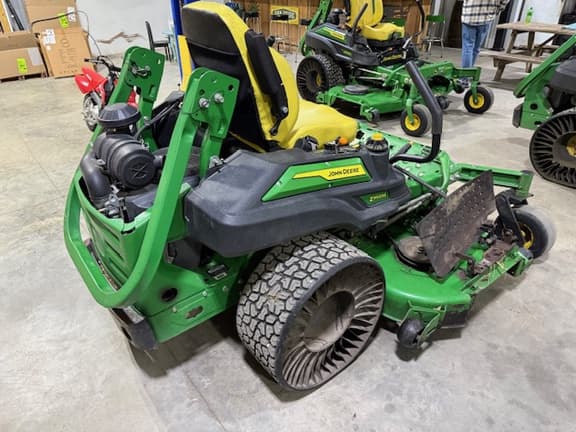 Image of John Deere Z960M equipment image 2