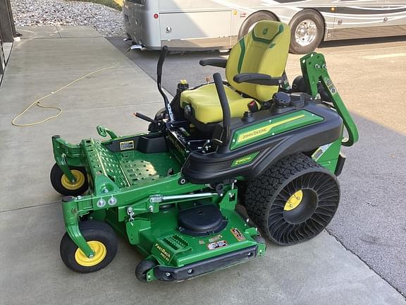 Image of John Deere Z960M equipment image 1