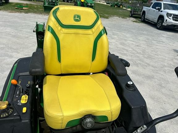 Image of John Deere Z960M equipment image 4