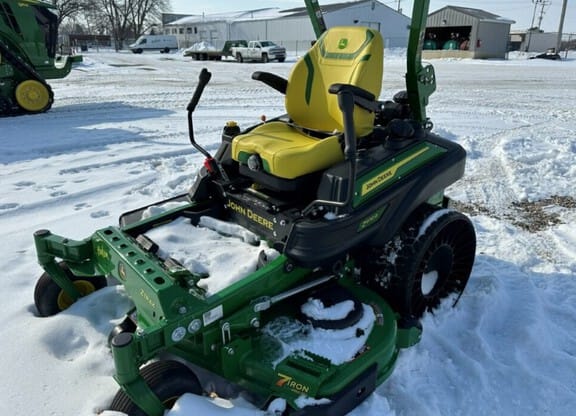 2023 John Deere Z970R Equipment Image0