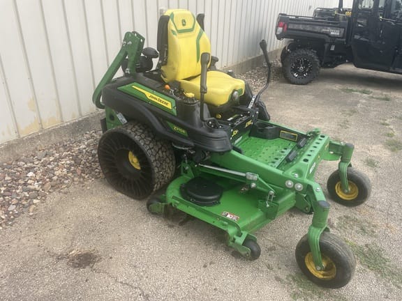 2023 John Deere Z970R Equipment Image0