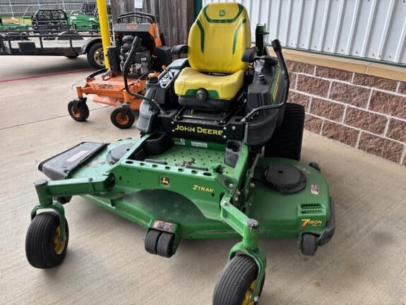 Image of John Deere Z970R equipment image 1