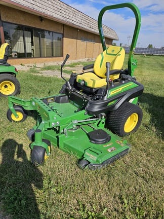 2023 John Deere Z970R Equipment Image0