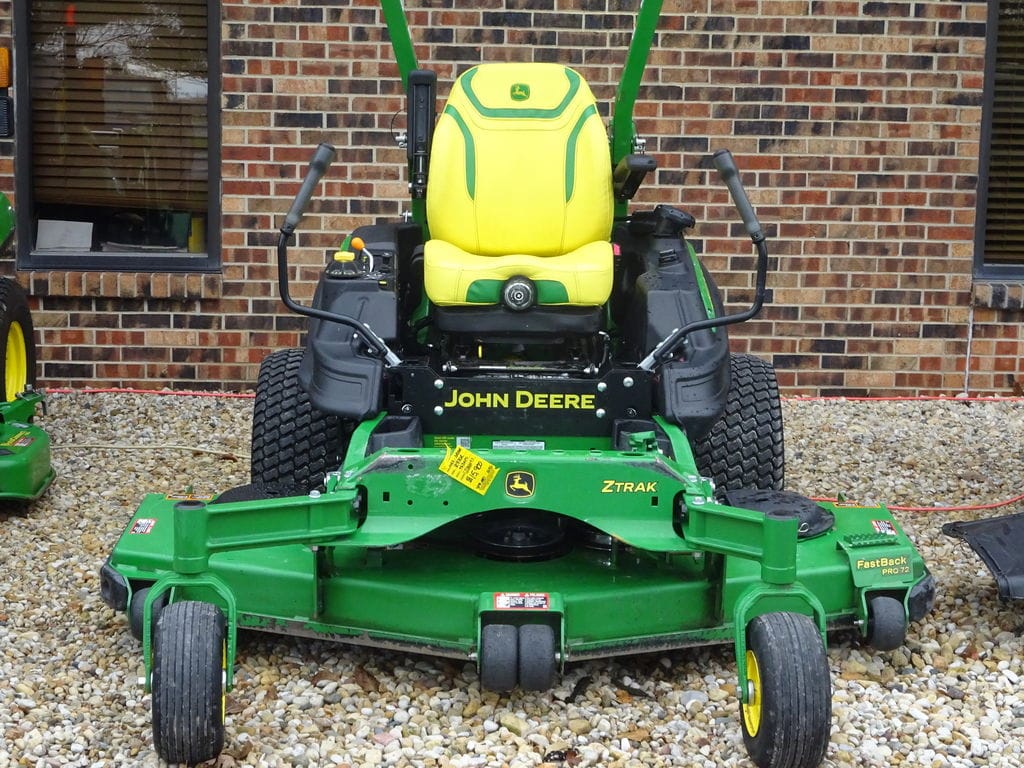 2023 John Deere Z970R Equipment Image0