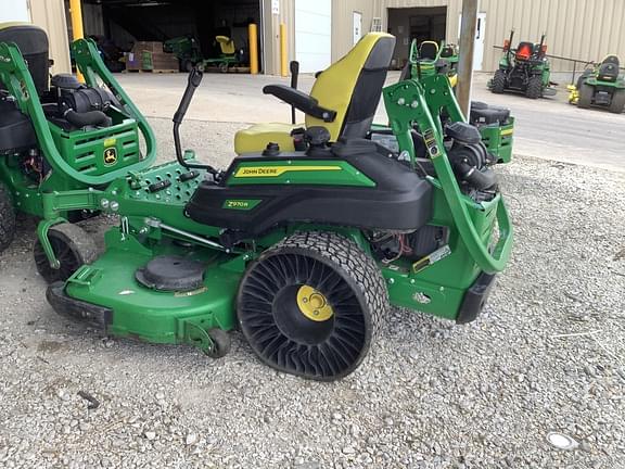 Image of John Deere Z970R equipment image 2
