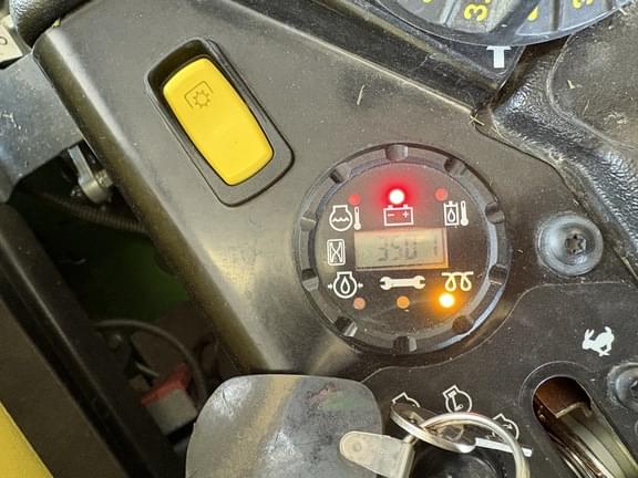 Image of John Deere Z994R equipment image 4