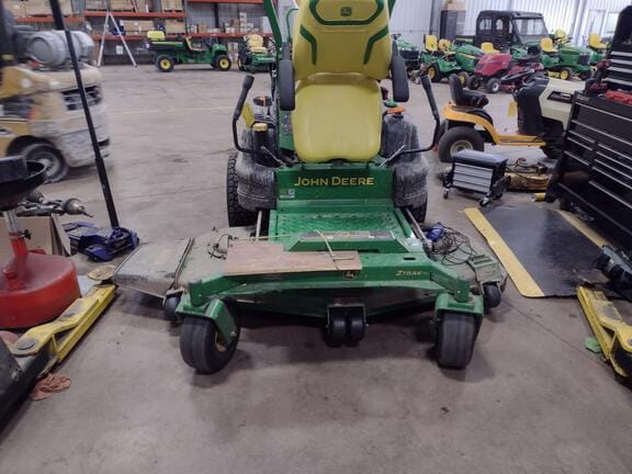 2023 John Deere Z997R Equipment Image0