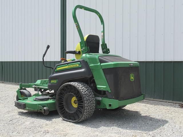 Image of John Deere Z997R equipment image 2