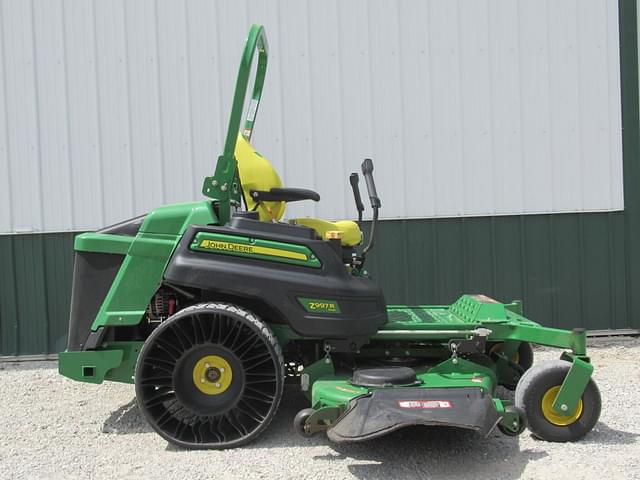 Image of John Deere Z997R equipment image 4