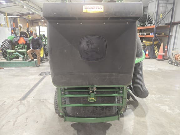 Image of John Deere Z997R equipment image 3