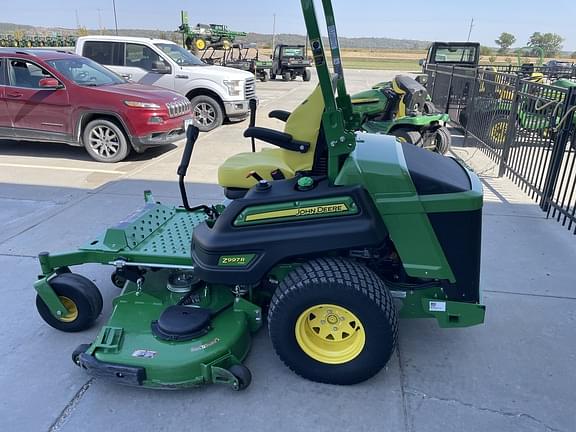 Image of John Deere Z997R equipment image 1