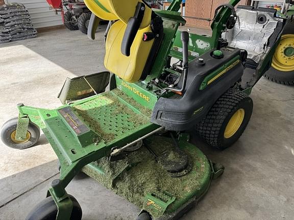 Image of John Deere Z997R equipment image 4