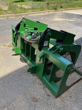 2023 K&A Fabrication Root Grapple Equipment Image0
