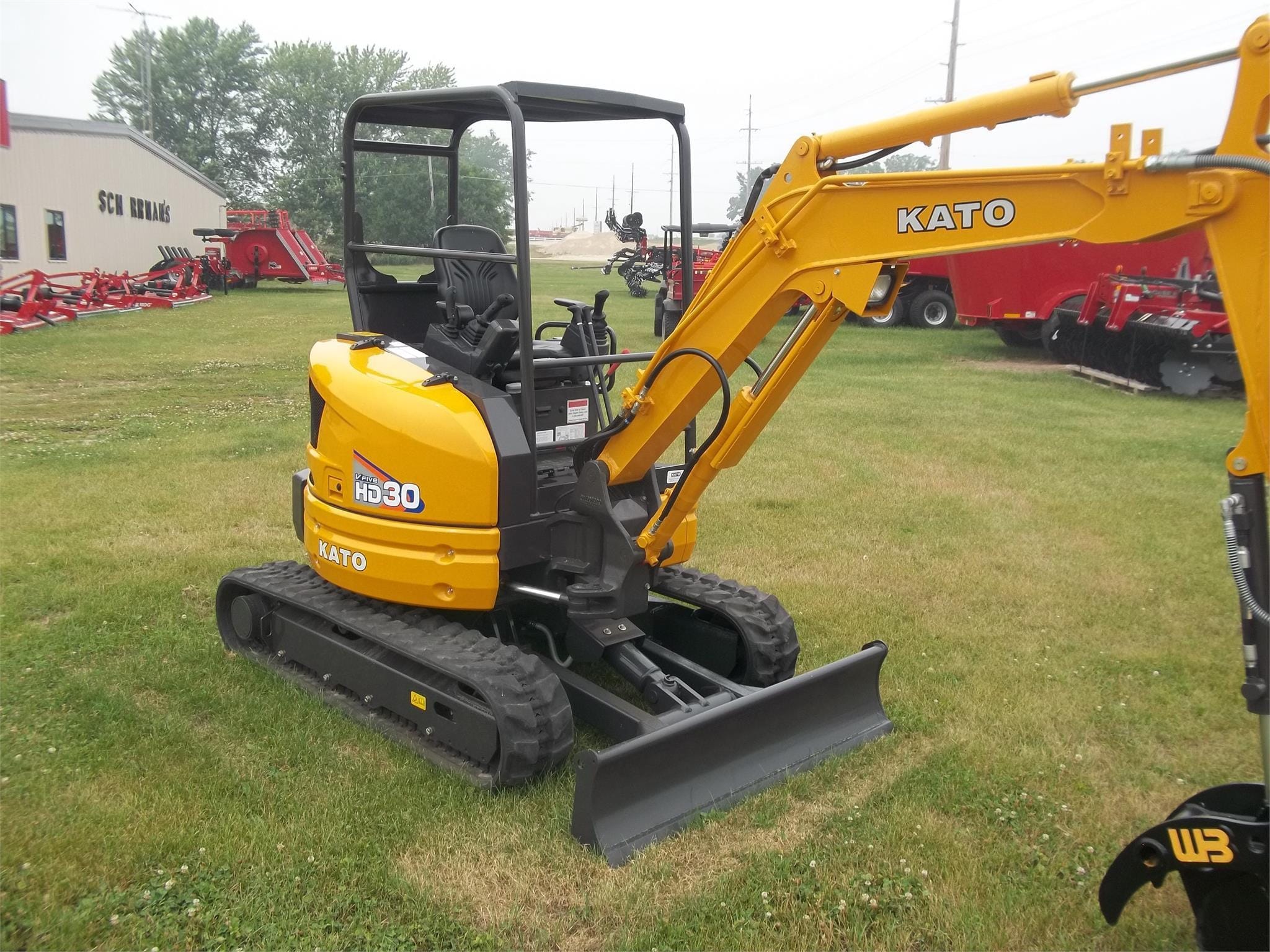 2023 Kato HD30V5 Equipment Image0