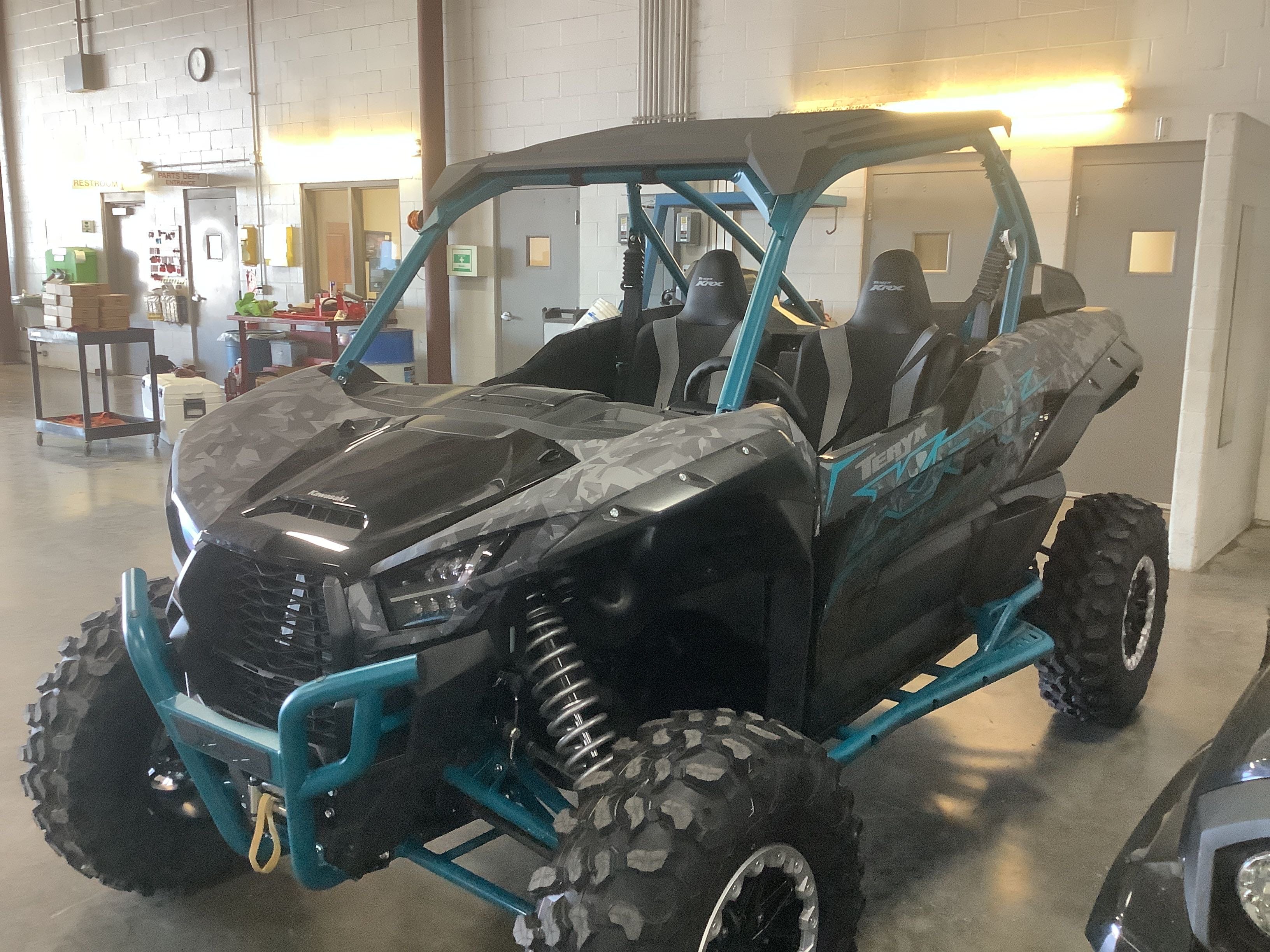 2023 Kawasaki Teryx KRX 1000 Equipment Image0