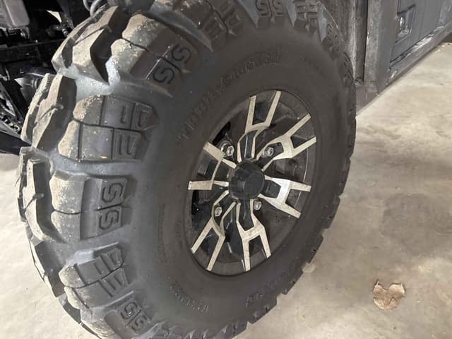 Image of Kawasaki Mule Pro FXR EPS equipment image 2