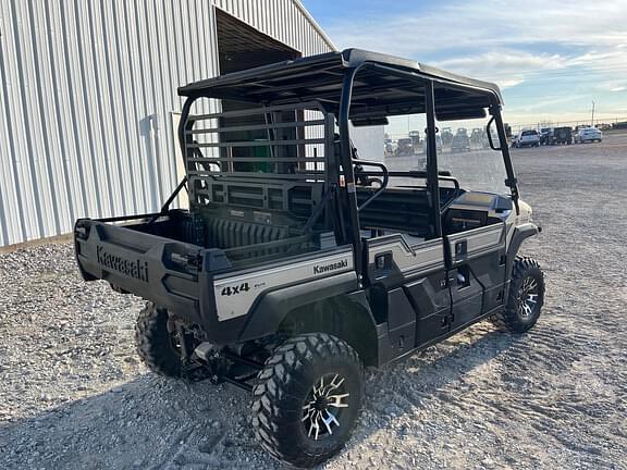 Image of Kawasaki Mule Pro FXT equipment image 2