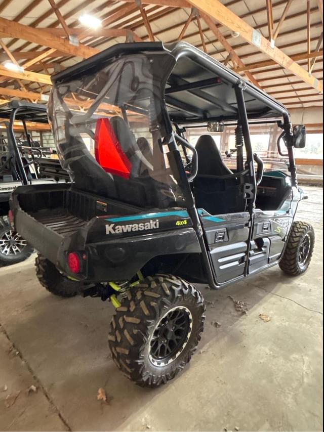 Image of Kawasaki Teryx4 equipment image 2