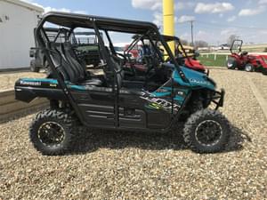 2023 Kawasaki Teryx4 S LE Image