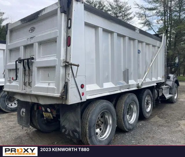 Image of Kenworth T880 equipment image 2
