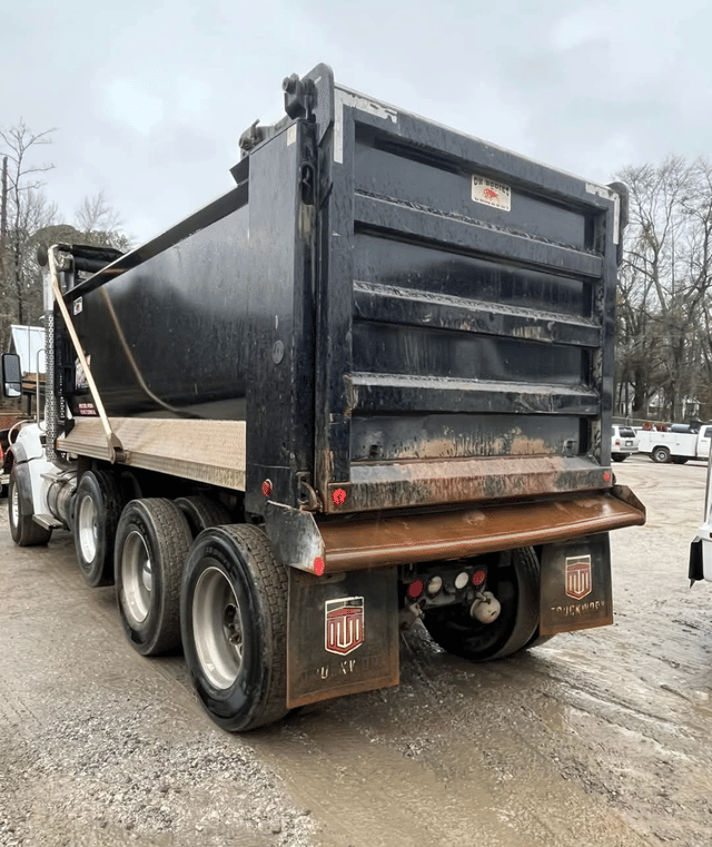 Image of Kenworth T880 equipment image 4